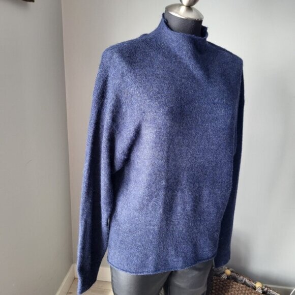 LeiTH Mock Neck Oversized Sweater Blue Sz XS - Picture 11 of 16